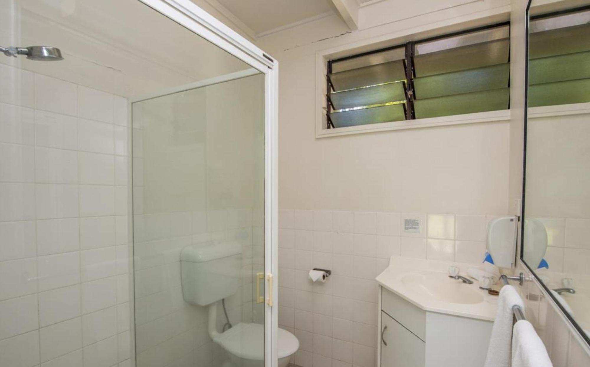 Affordable Island Escape! Queen Studio, Nelly Bay ภายนอก รูปภาพ